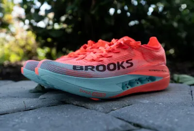 Brooks Hyperion Elite 5 Review: A Fast, Forgiving Racer